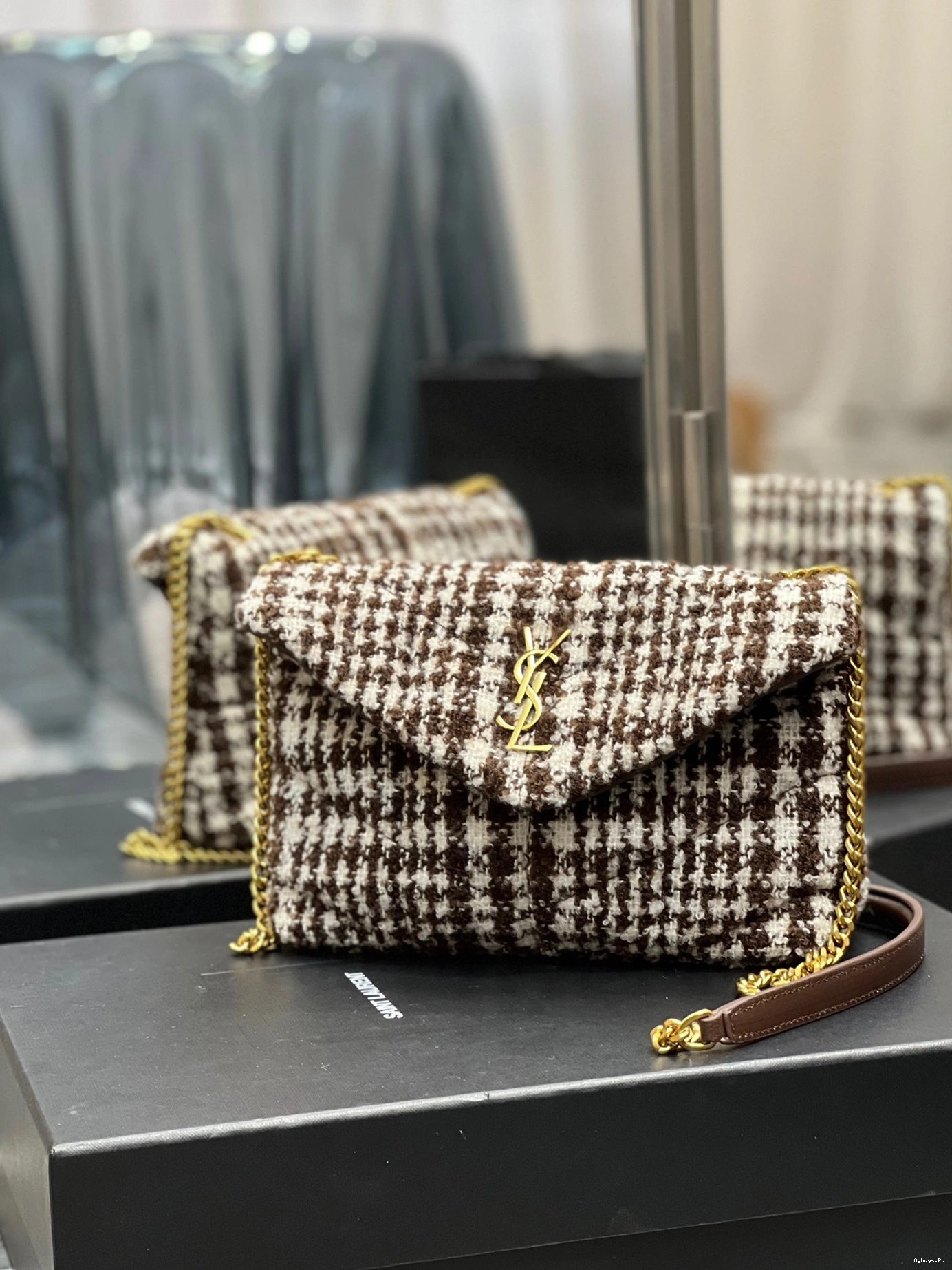 TOY YSL PUFFER BAG 0819
